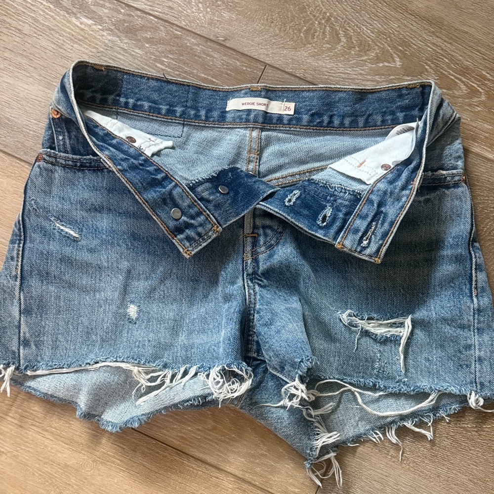 Levi denim Distressed Shorts
